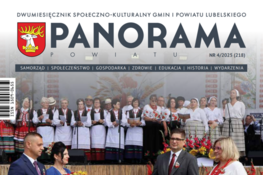 Magazyn "Panorama Powiatu" nr 4/2025. Na okładce uroczystość z osobami w tradycyjnych strojach ludowych i kilkoma osobami w eleganckich ubraniach. W tle scena z dekoracją folklorystyczną.