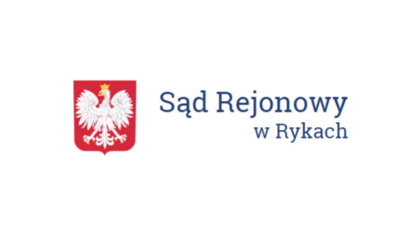 Logo Sądu Rejonowego w Rykach z polskim białym orłem na czerwonym tle w herbie, umieszczone nad nazwą instytucji.