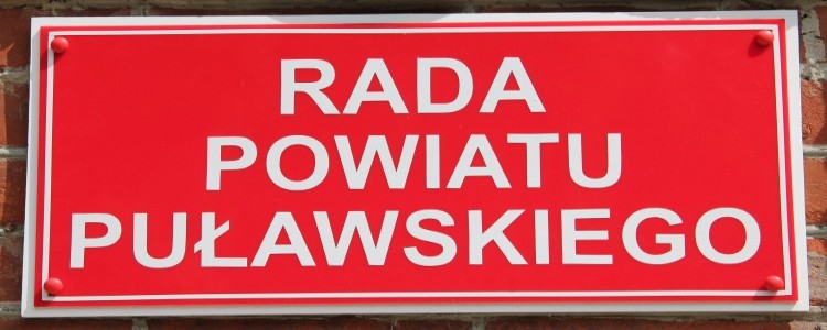 XIX Sesja Rady Powiatu Puławskiego – przypomnienie