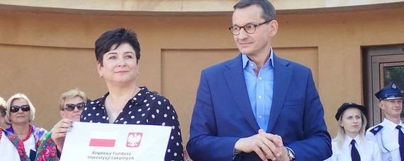 Premier Mateusz Morawiecki z wizytą na Ziemi Puławskiej - miliony na inwestycje dla samorządów