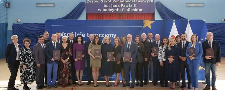 III tura umów w zakresie kształcenia zawodowego wręczona w Radzyniu Podlaskim, w tym dla Powiatu Puławskiego