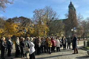 Seniorzy z Moszczanki i Skrzebowej w Poznaniu – finał projektu „Okno na Południową Wielkopolskę”