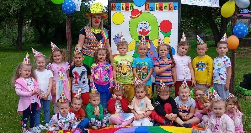 Kolorowy „Dzień Dziecka” w przedszkolu w Stanowicach