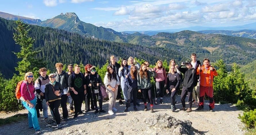 Wycieczka młodzieży z Zespołu Szkół w Tatry