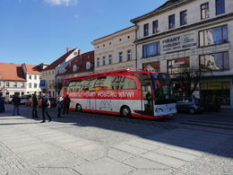 Autobus poboru krwi rynku