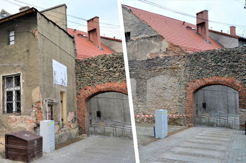 Na zdjęciu widać przełamane zdjęcie na którym po lewej widać nieistniejący już budynek przy ul. Piłsudskiego, a po prawej plac po jego wyburzeniu i uprzątnięciu gruzu