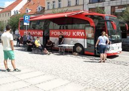 Autobus mobilny punkt poboru krwii