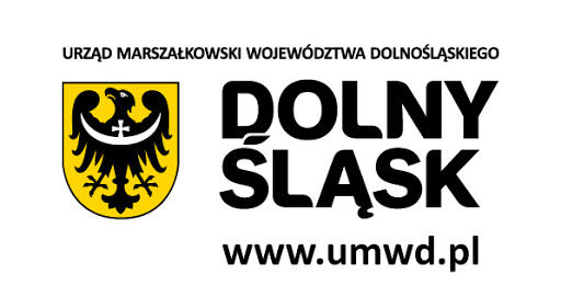 Poziomy prostokąt, biało-czarno-żółte logo Urzędu Marszałkowskiego Województwa Dolnośląskiego 