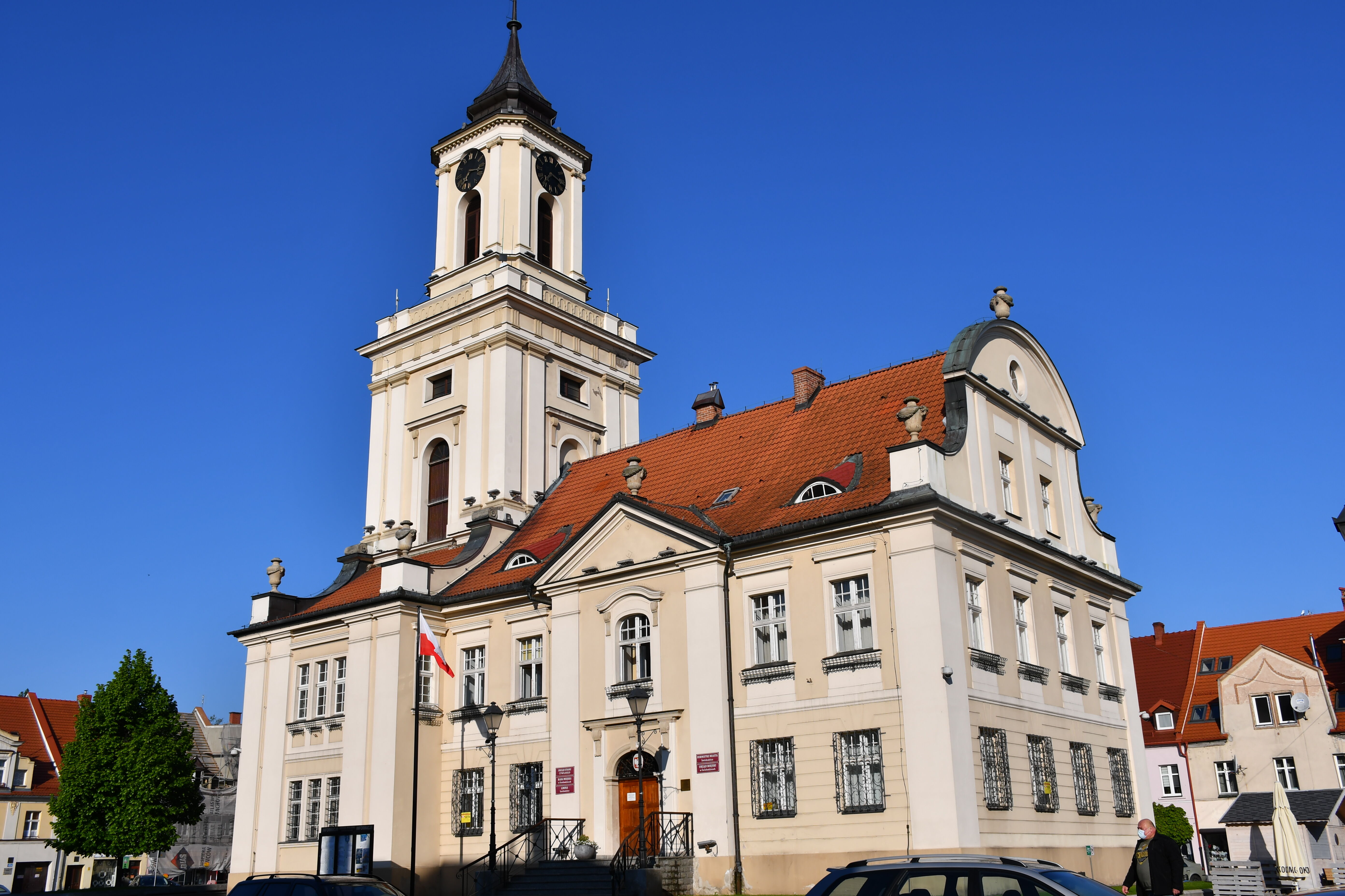 Ratusz Miejski widoczny od strony ul. Żeromskiego.