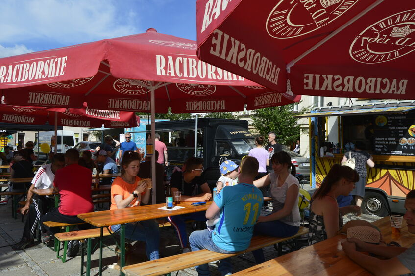 Zlot Food Trucków