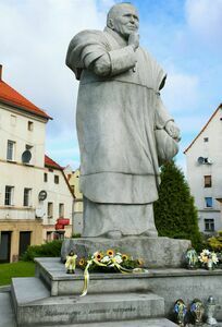 Pomnik Papieża na Placu Jana Pawła II w Świebodzicach 