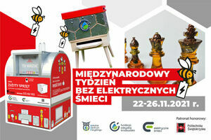 Prostokątny plakat. Na pierwszym planie widoczny jest kontener na małe elekrośmieci. Duży biały napis na czerwonym tle Międzynarodowy tydzień bez elektrycznych śmieci.                    