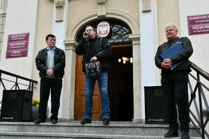 Uczestnicy X Jubileuszowego Zlotu Motocykli w Świebodzicach.