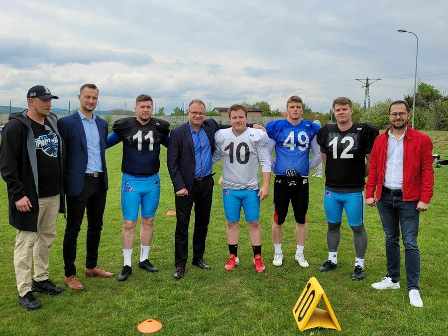 Drużyna  Footballu Amerykańskiego Panthers Wrocław w Świebodzicach