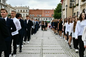 Pięknie zatańczony Polonez w Świebodzicach