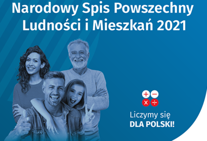 Plakat NSP 2021 Narodowy Spis Powszechny Ludności i Mieszkań 2021 Liczymy się DLA POLSKI! - uśmiechnięta rodzina w tle