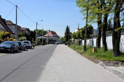 Chodnik przy ul. Słowiańskiej oddany do użytku mieszkańców