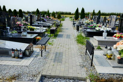 cmentarz Żarów