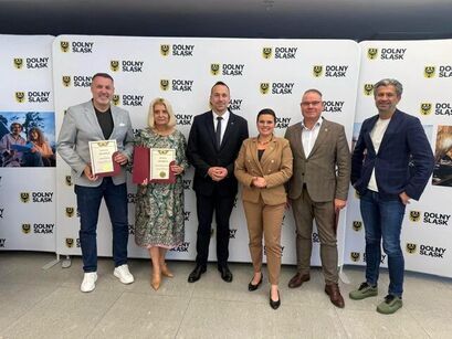 Promesa na remont niecki basenu sportowego