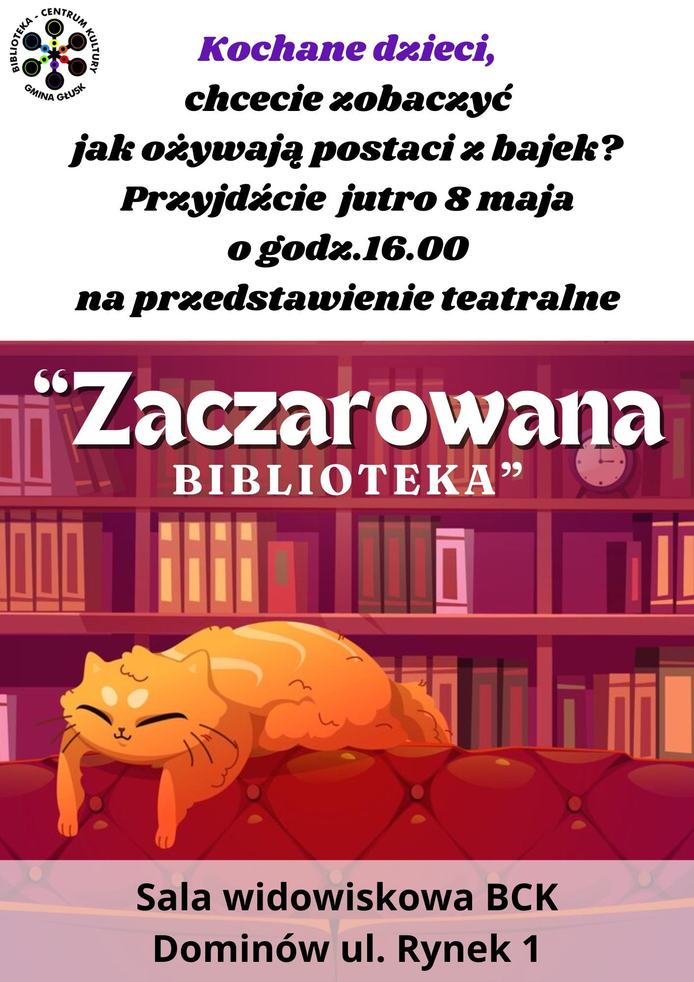 Plakat informacyjny wydarzenia dla dzieci z dużym, pomarańczowym kotem śpiącym na stercie książek w bibliotece, z informacjami o wydarzeniu Zaczarowana Biblioteka