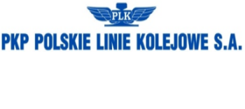 Logo PKP Polskie Linie Kolejowe S.A. z niebieskim symbolem skrzydeł i liter PLK u góry oraz pełną nazwą firmy poniżej w kolorze niebieskim.