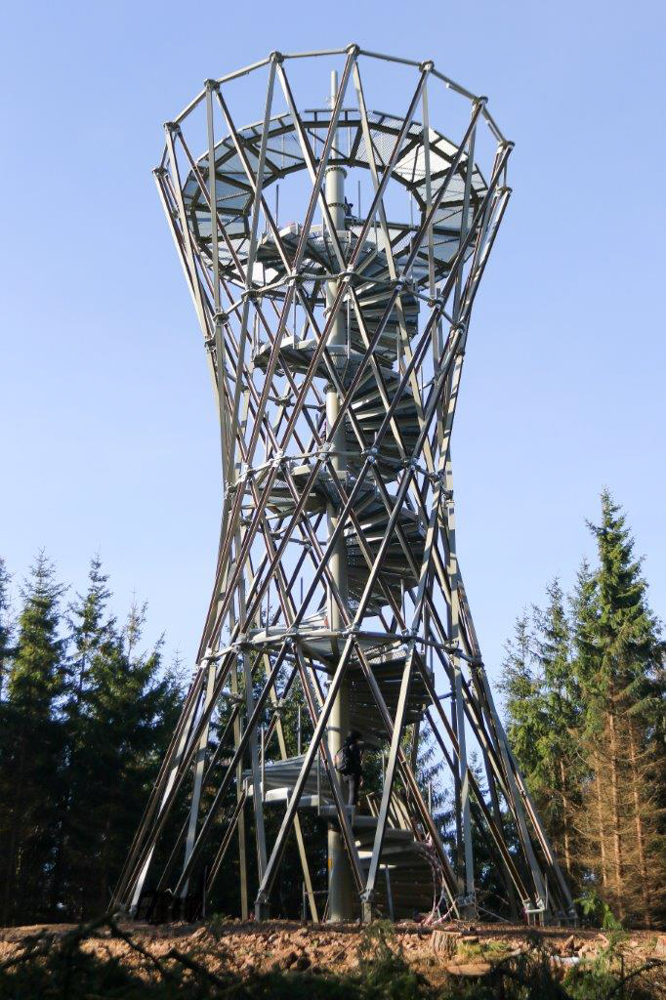 Wieża widokowa na Górze Borowej