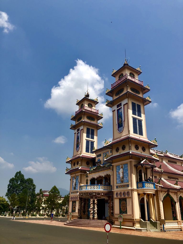Wietnam - świątynia kaodaistyczna