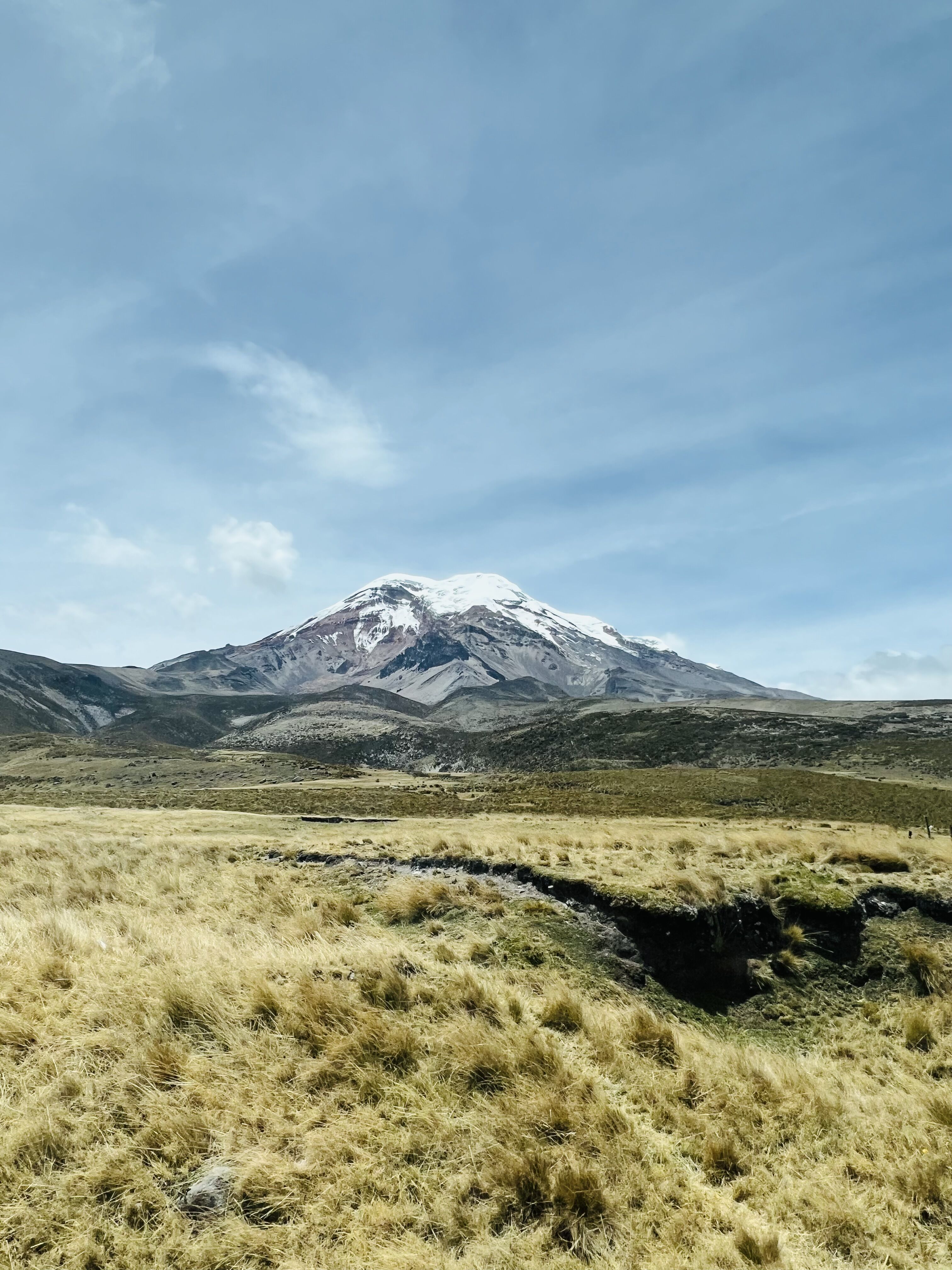 Chimborazo widziany z oddali.
