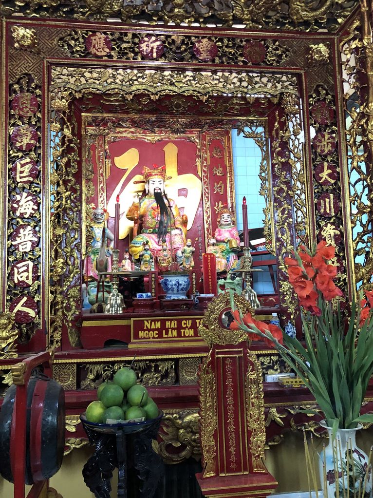 Ołtarz w Van Thuy Tu