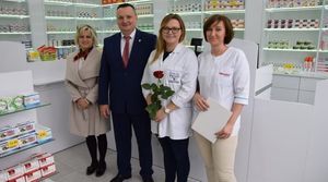 Nieco inaczej - osobiście w aptekach