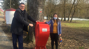 Coraz więcej czerwonych serc 