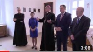Biskup Krzysztof Włodarczyk z wizytą w Starostwie Powiatowym - relacja wideo