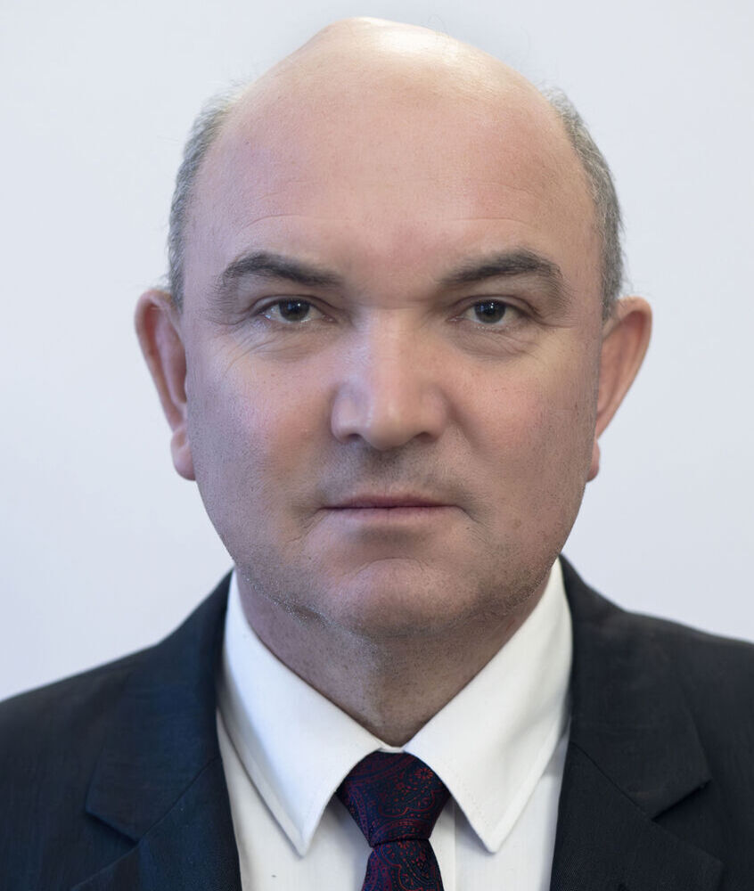 Bogdan Krześniak 
- Członek Zarządu