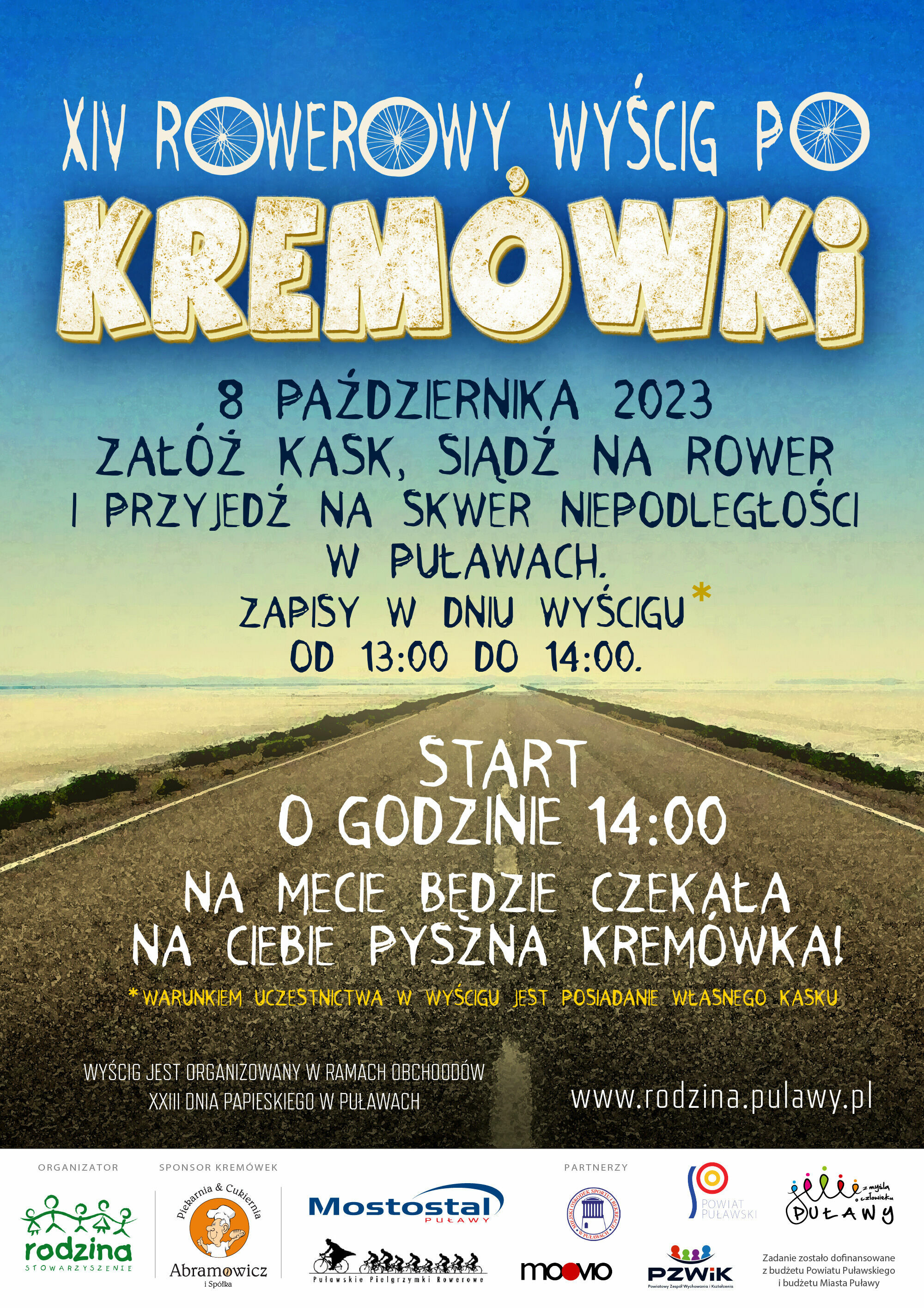 Plakat wydarzenia sportowego "XIV Rowerowy Wyścig Po Kremówki" z datą 8 października 2023, informacją o miejscu, które to jest Puławy, oraz szczegółami dotyczącymi rejestracji i startu. Tło zawiera obraz polnej drogi.